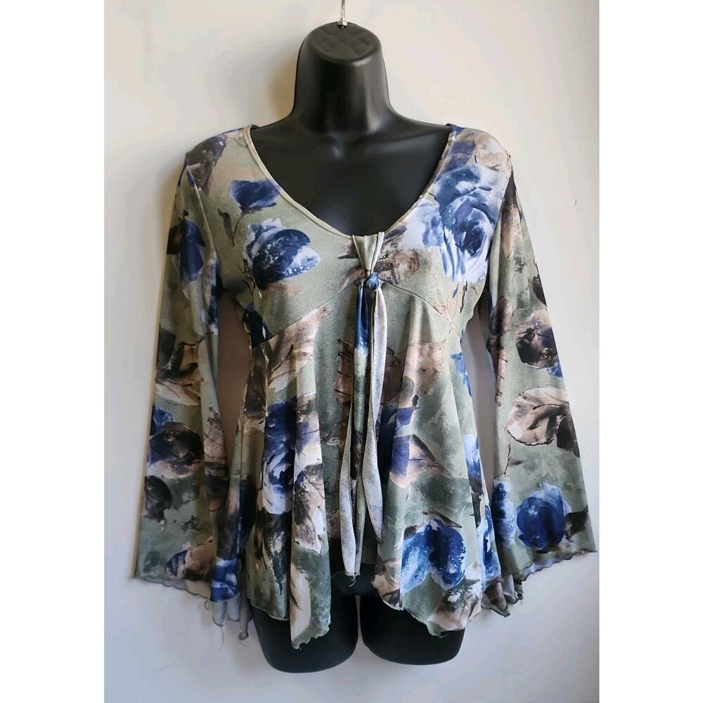 VNT Sheer Floral Shirt Womans M Tie Bell Sleeve Handkerchief Hem Boho Fairycore - Picture 15 of 16